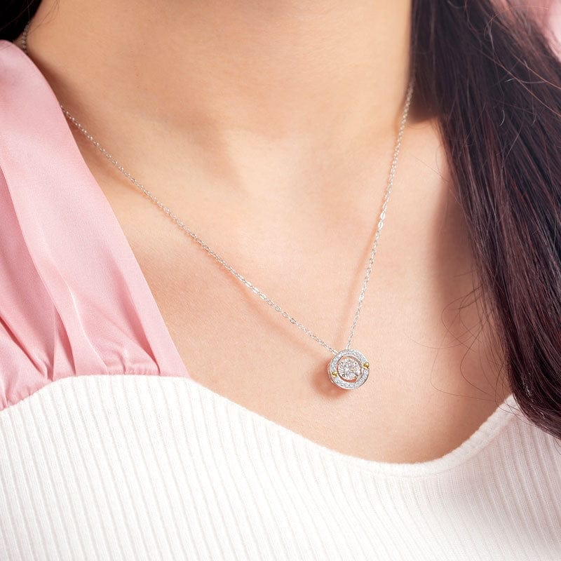 Lunara Glow Moissanite Halo Necklace (1 Ct) | Jewelsentials Lunara Glow Moissanite Halo Necklace (1 Ct) - Image 2