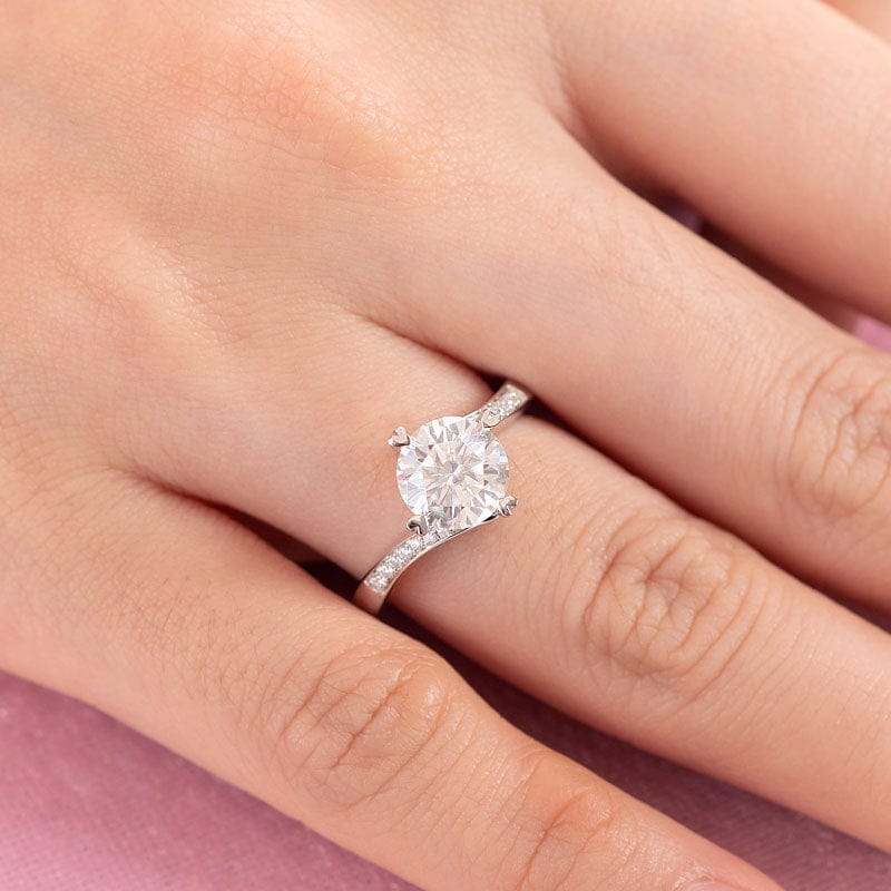 Aurielle Moissanite Accent Ring (1.5 Ct) | Jewelsentials Aurielle Moissanite Accent Ring (1.5 Ct) - Image 2