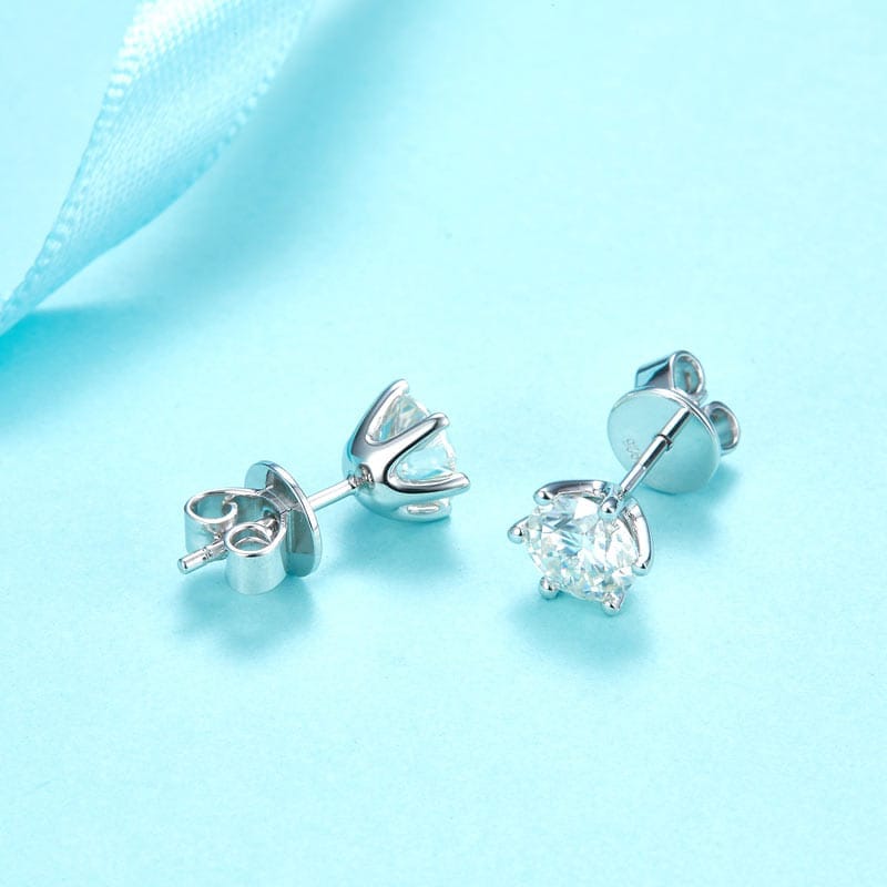 Liora Gleam Moissanite Stud Earrings (2 Ct) | Jewelsentials Liora Gleam Moissanite Stud Earrings (2 Ct) - Image 3